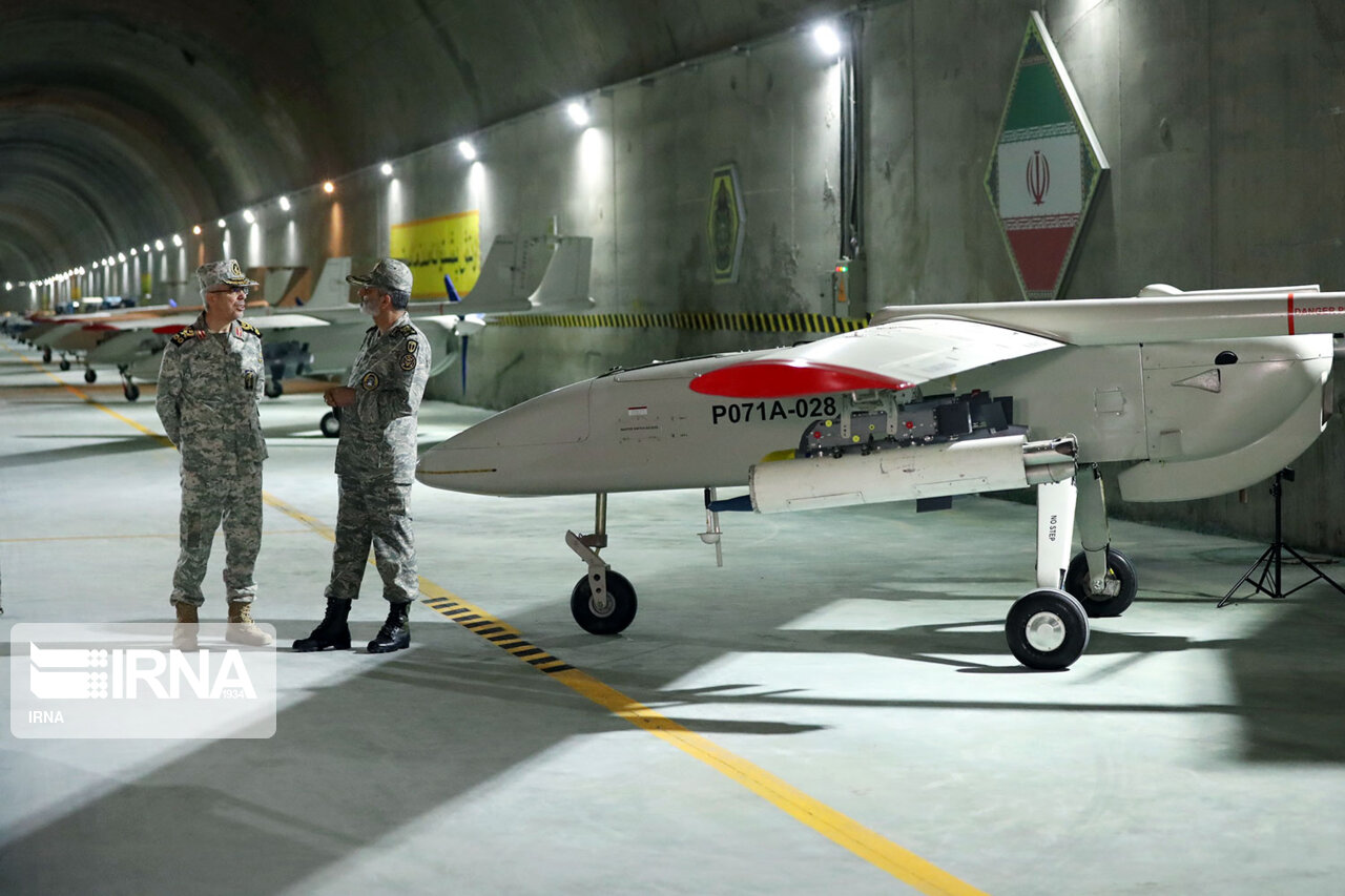 تصاویر: رونمایی از دستاورد‌های جدید پایگاه پهپادی ۳۱۳ ارتش