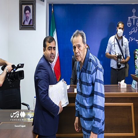 تصاویر: چهارمین جلسه دادگاه سرکرده گروهک تروریست تندر