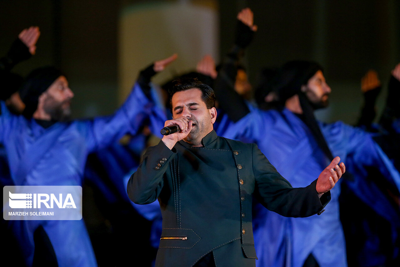 تصاویر: کنسرت نمایش &laquo;سی&zwnj;صد&raquo;