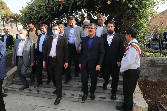 تشییع و خاکسپاری دو شهید گمنام در بانک ملی ایران