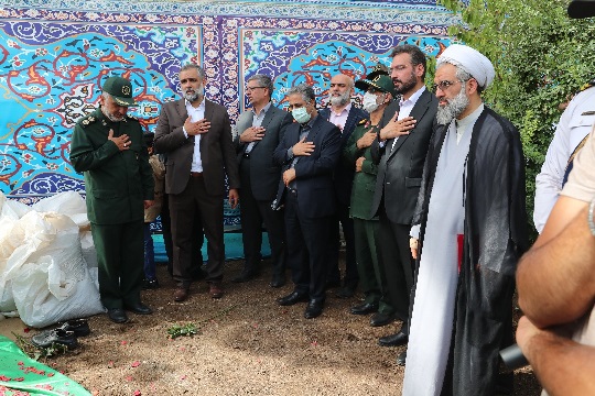 تشییع و خاکسپاری دو شهید گمنام در بانک ملی ایران