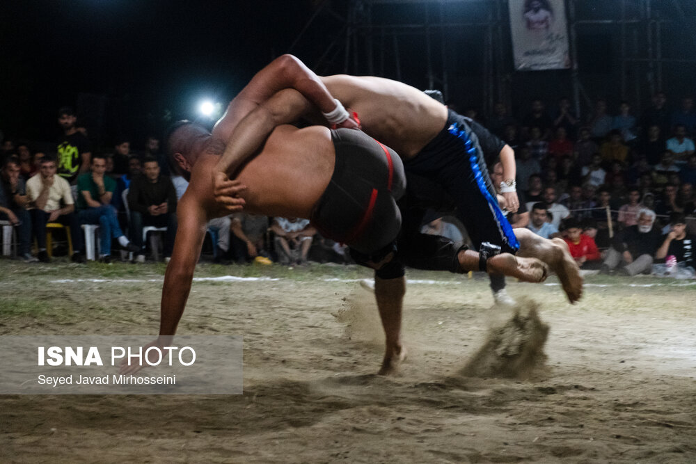 تصاویر: مسابقات کشتی «گیله‌مردی»