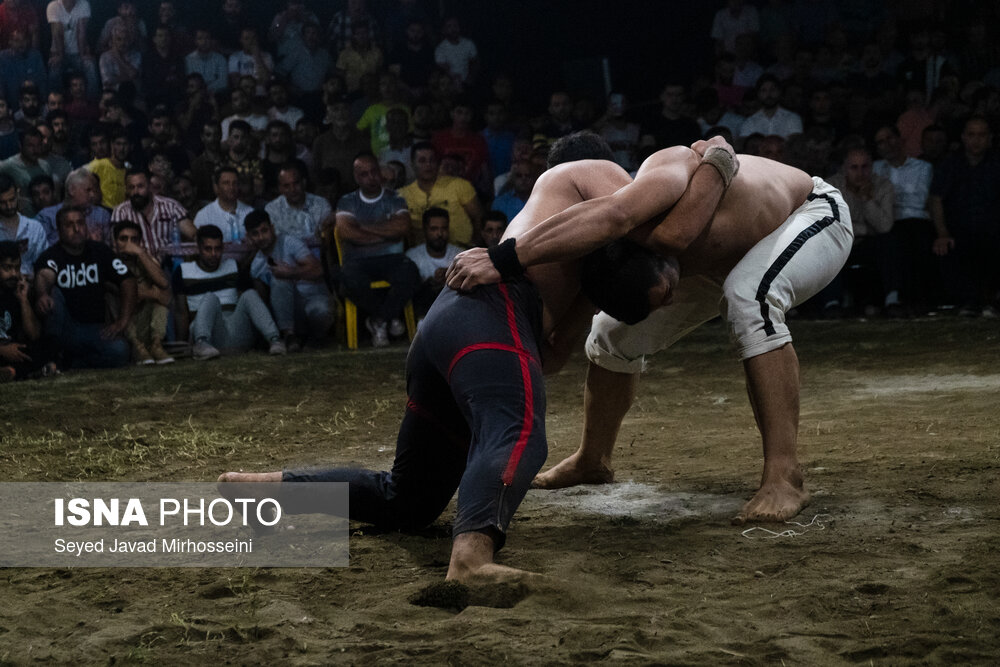 تصاویر: مسابقات کشتی «گیله‌مردی»