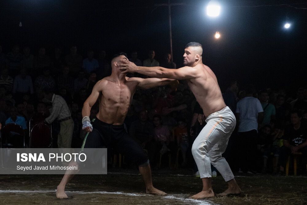 تصاویر: مسابقات کشتی «گیله‌مردی»