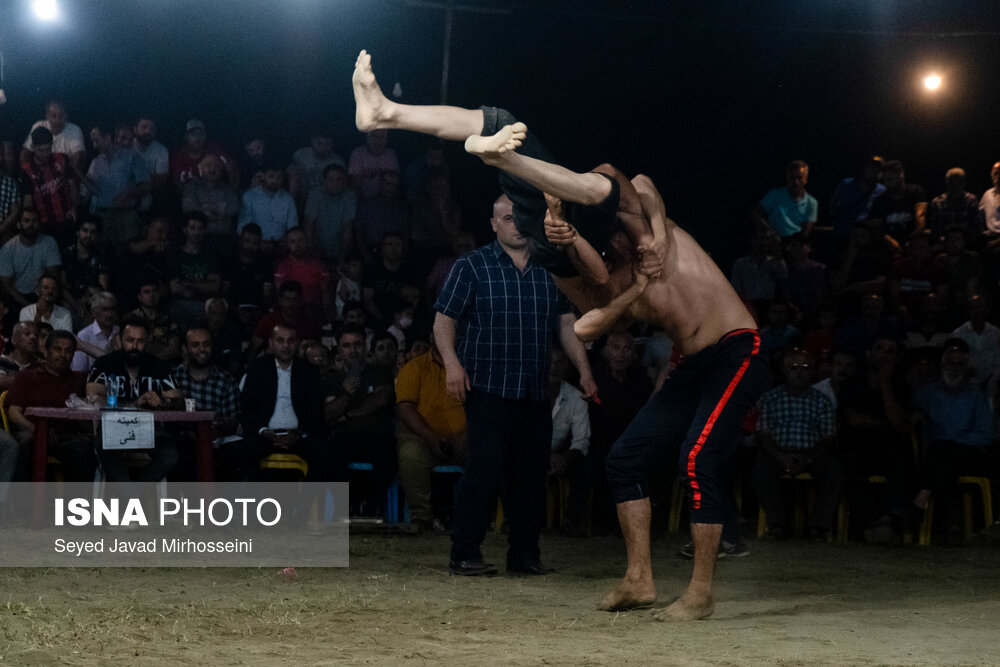 تصاویر: مسابقات کشتی «گیله‌مردی»