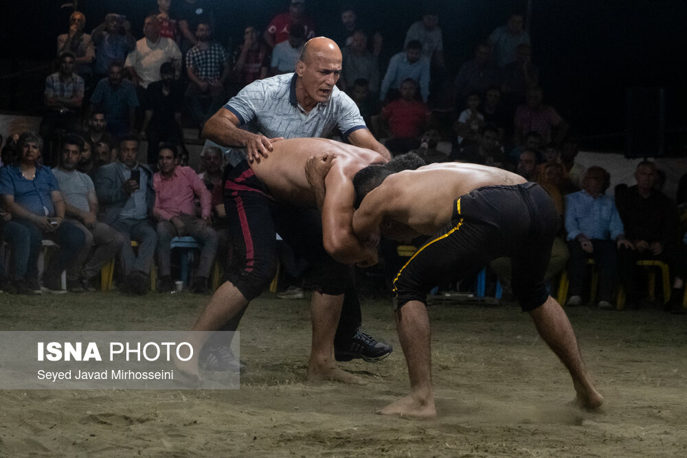 تصاویر: مسابقات کشتی «گیله‌مردی»
