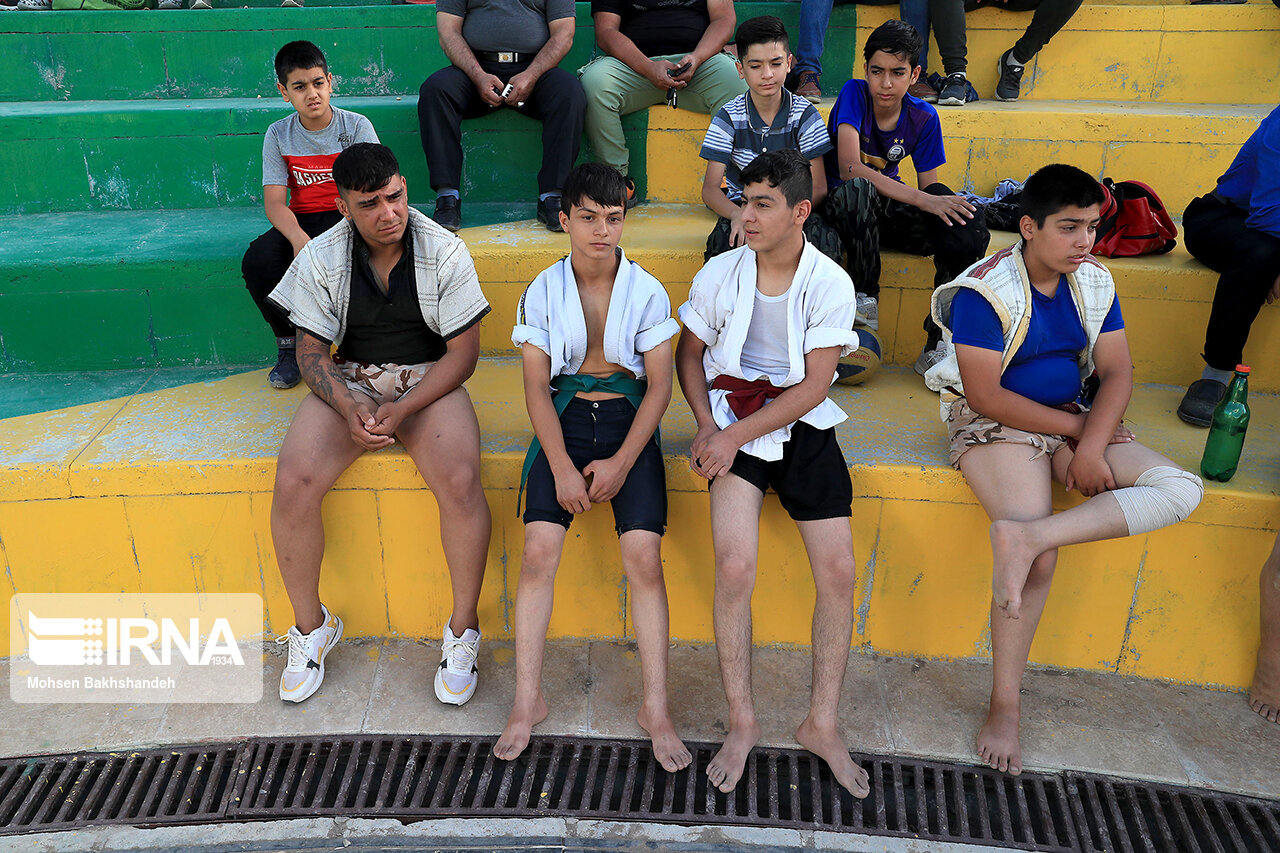 تصاویر: کشتی چوخه