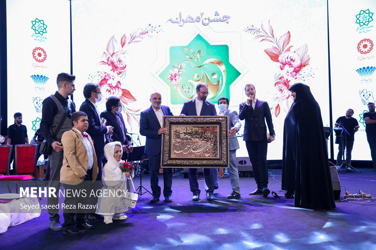 تصاویر: مراسم ازدواج ۱۱۴ زوج دارای معلولیت