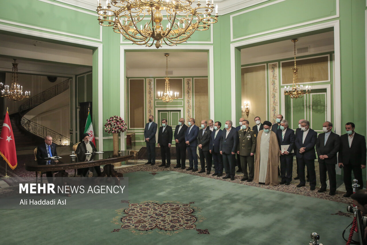 تصاویر: مراسم استقبال رسمی رئیسی از اردوغان رئیس جمهور ترکیه