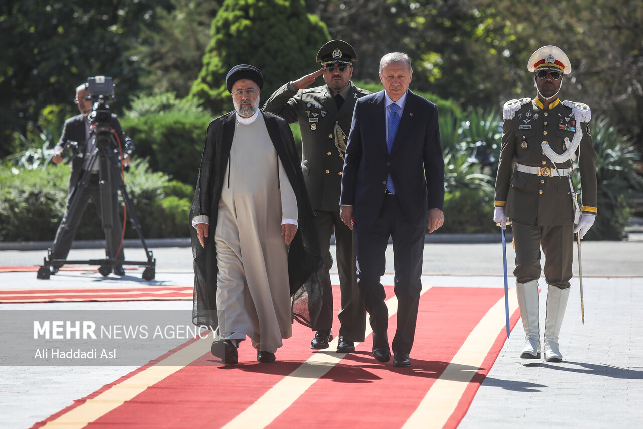 تصاویر: مراسم استقبال رسمی رئیسی از اردوغان رئیس جمهور ترکیه