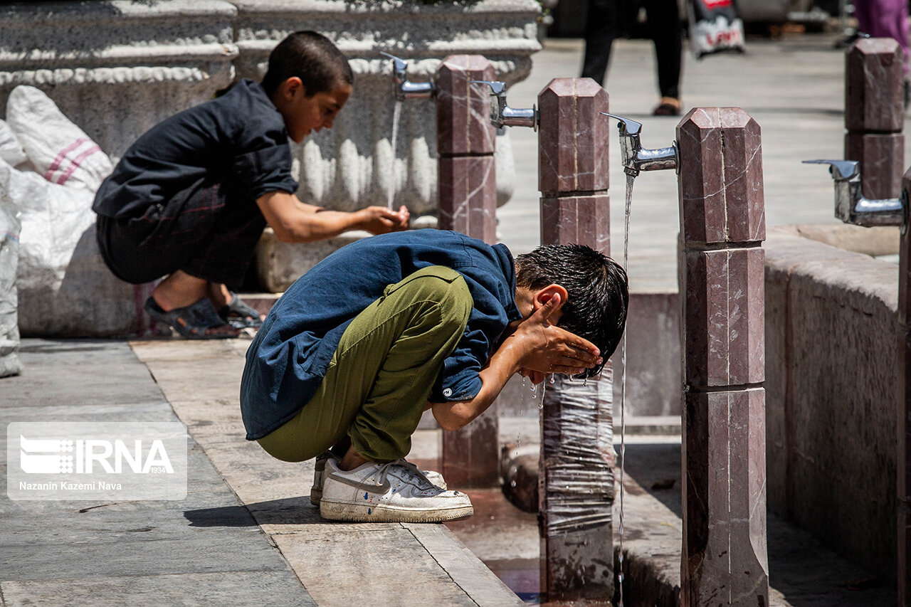تصاویر: گرما در مدار ۴۰ درجه