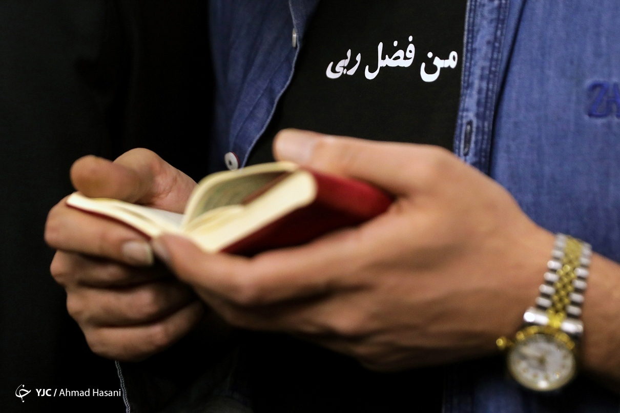 تصاویر: تشییع پیکر مرحوم مهدوی دامغانی در حرم امام رضا (ع)
