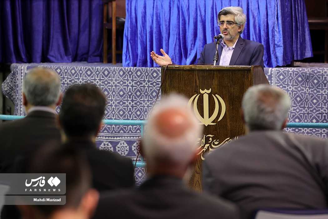 تصاویر: بزرگداشت شهدای ۷۲ تن در حسینیه جماران
