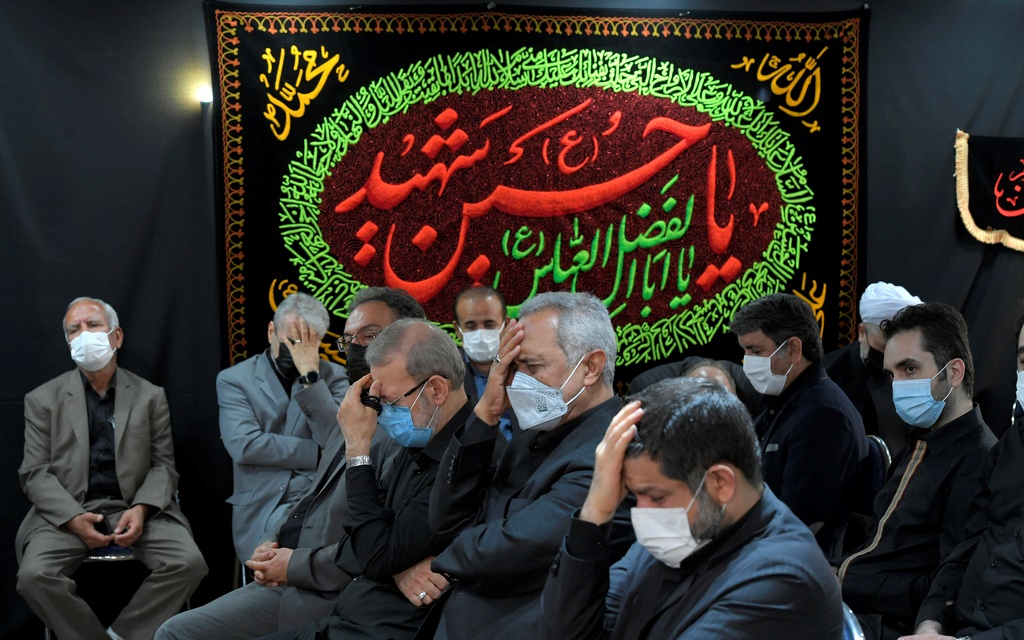 تصاویر اولین روز مراسم عزاداری محرم در دفتر روحانی