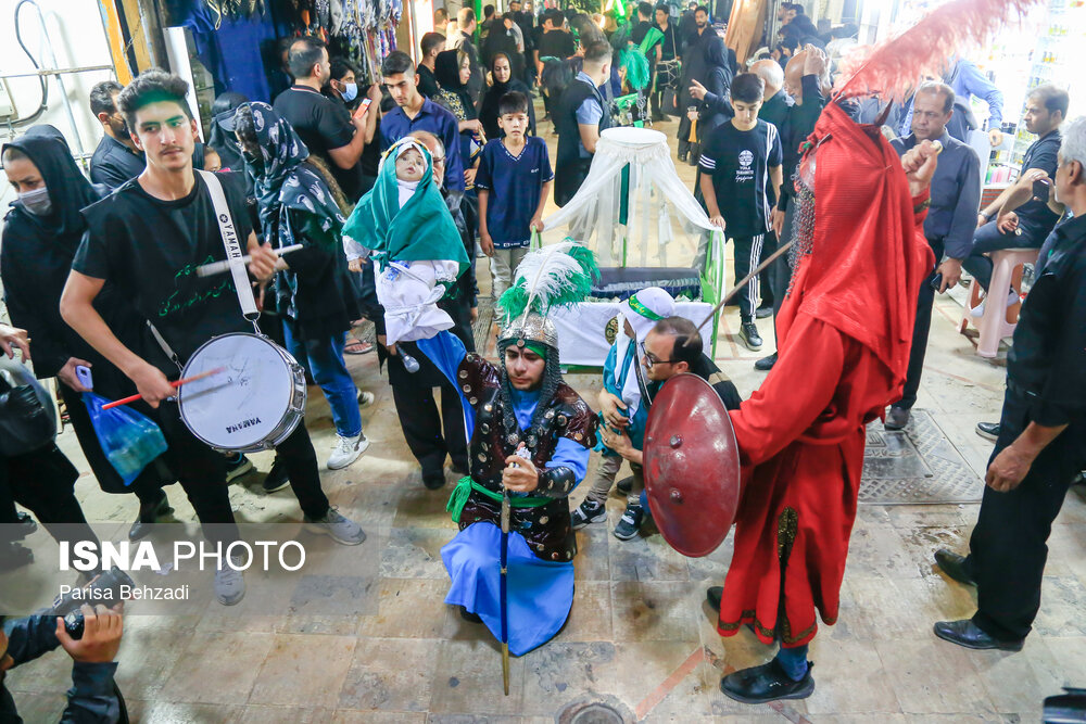 تصاویر: تعزیه سیار در بازار تاریخی اراک