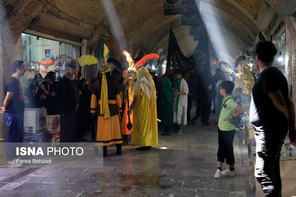 تصاویر: تعزیه سیار در بازار تاریخی اراک