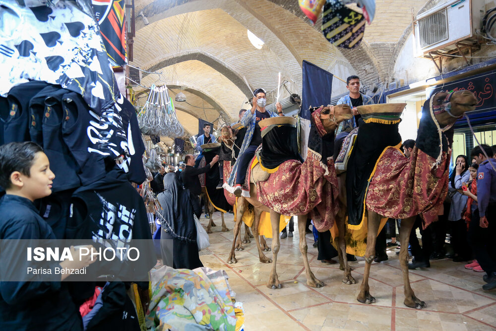 تصاویر: تعزیه سیار در بازار تاریخی اراک