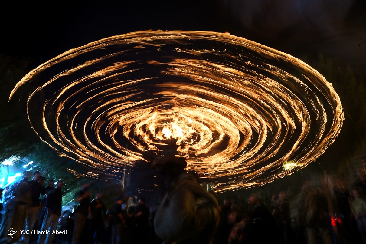 تصاویر: آیین مشعل گردانی عراقی های مقیم تهران و قم