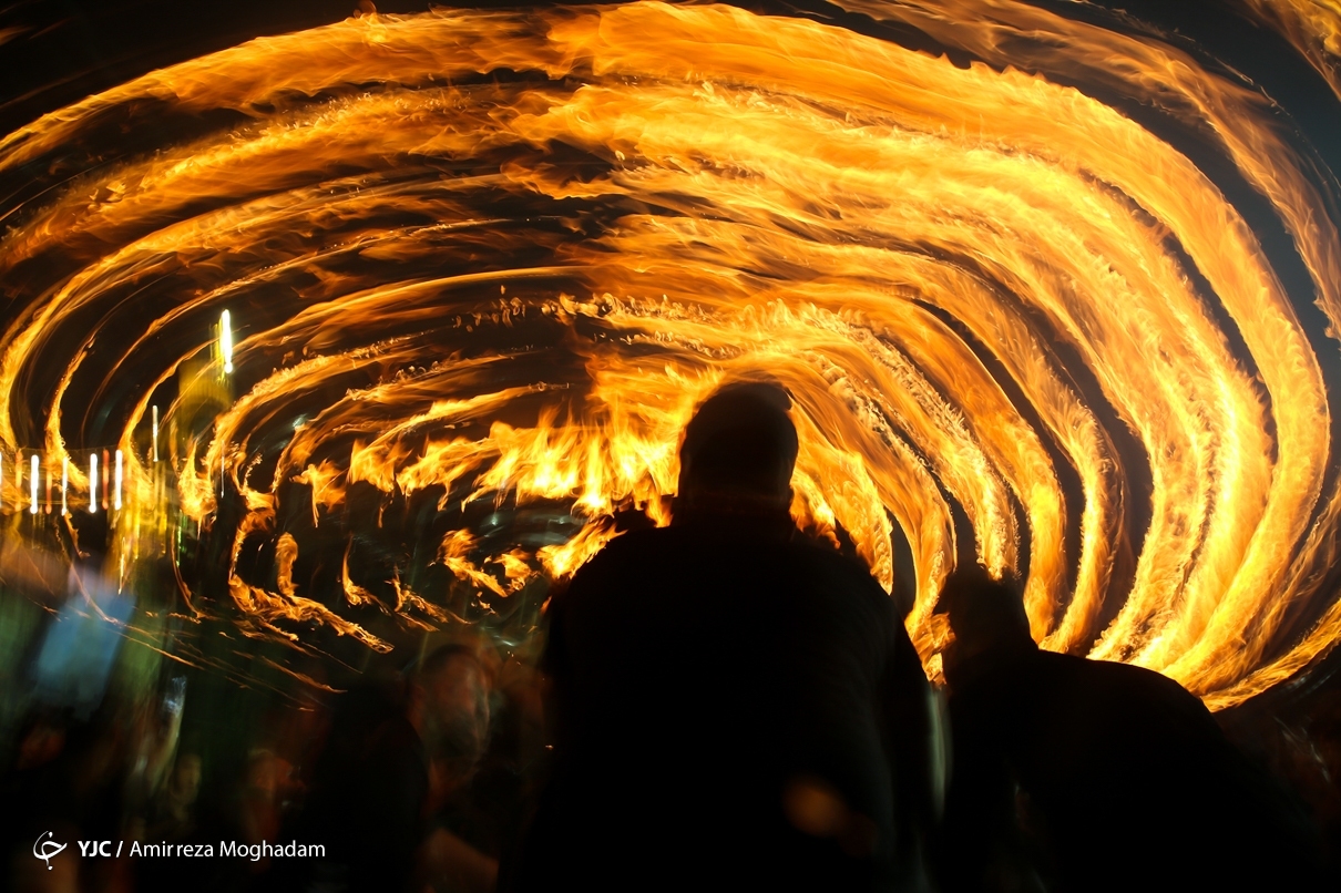 تصاویر: آیین مشعل گردانی عراقی های مقیم تهران و قم