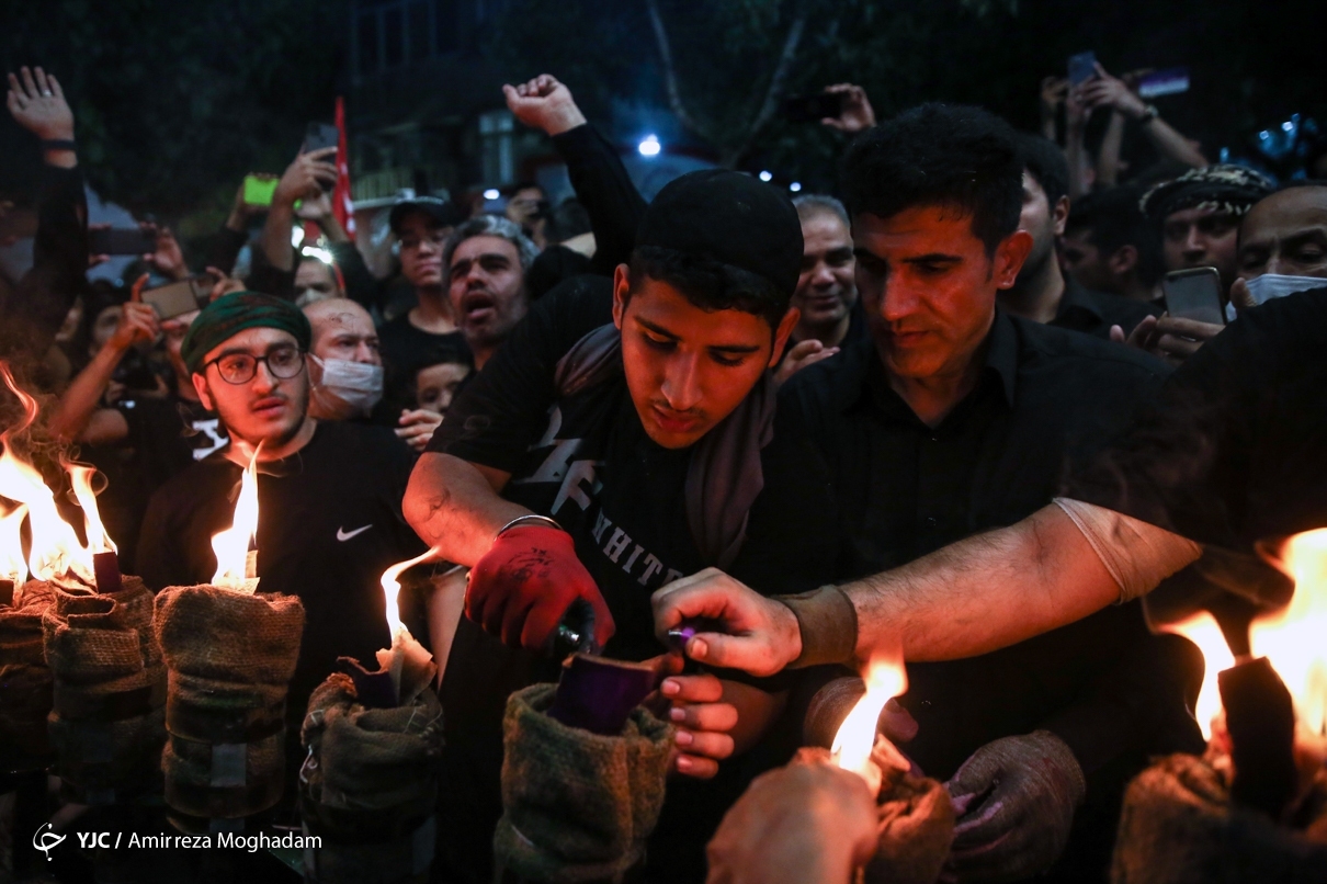تصاویر: آیین مشعل گردانی عراقی های مقیم تهران و قم