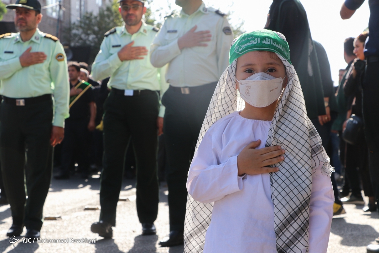 تصاویر: اجتماع عظیم «یوم الزینب» در زنجان