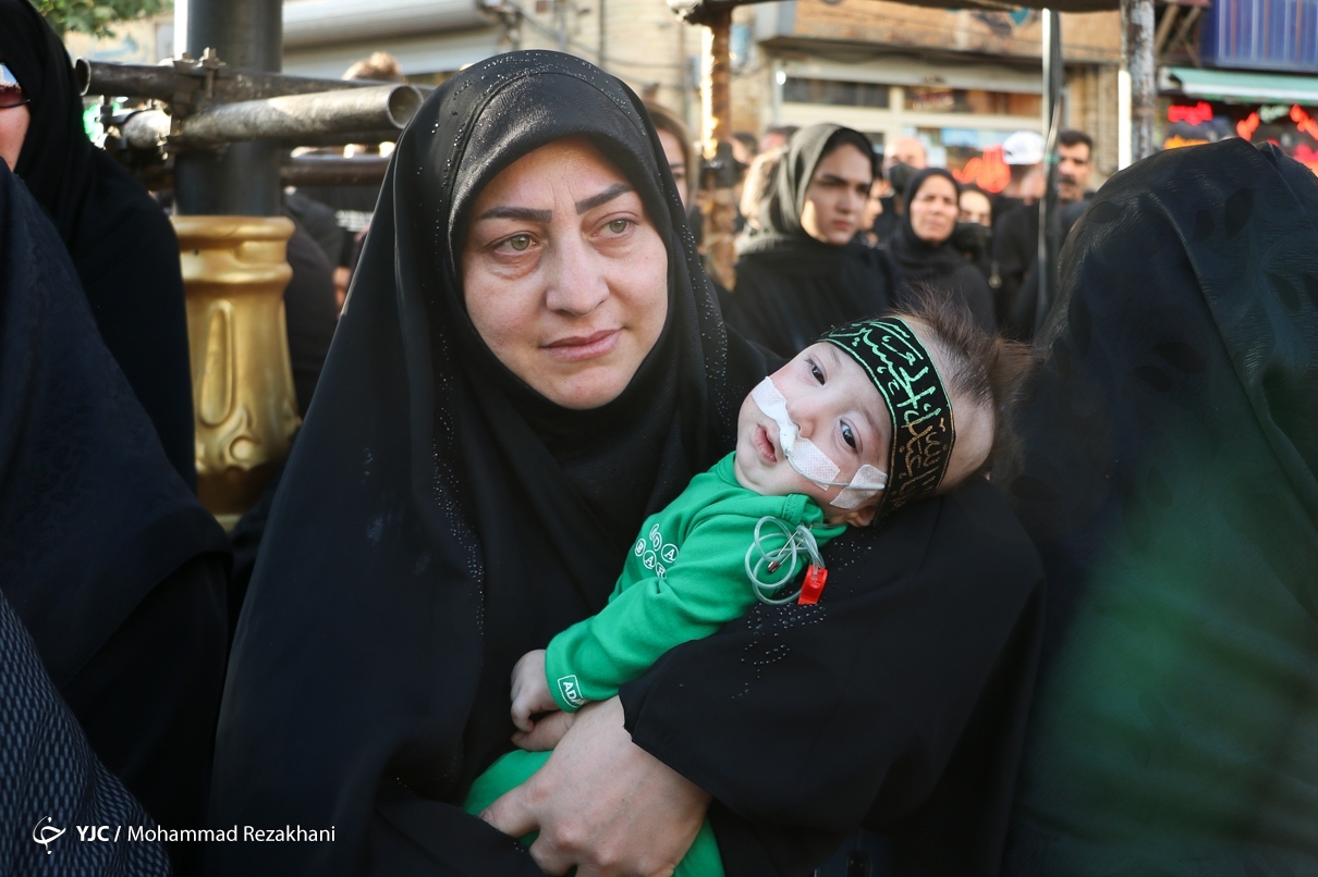 تصاویر: اجتماع عظیم «یوم الزینب» در زنجان