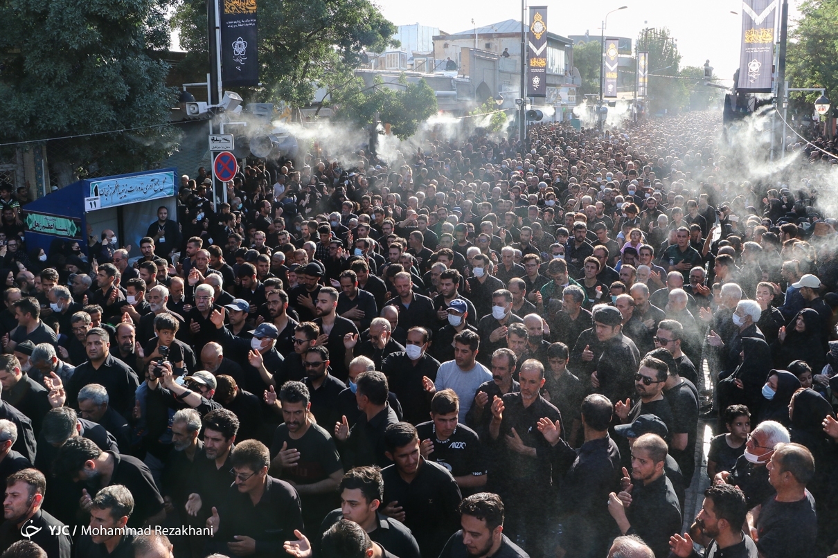 تصاویر: اجتماع عظیم «یوم الزینب» در زنجان