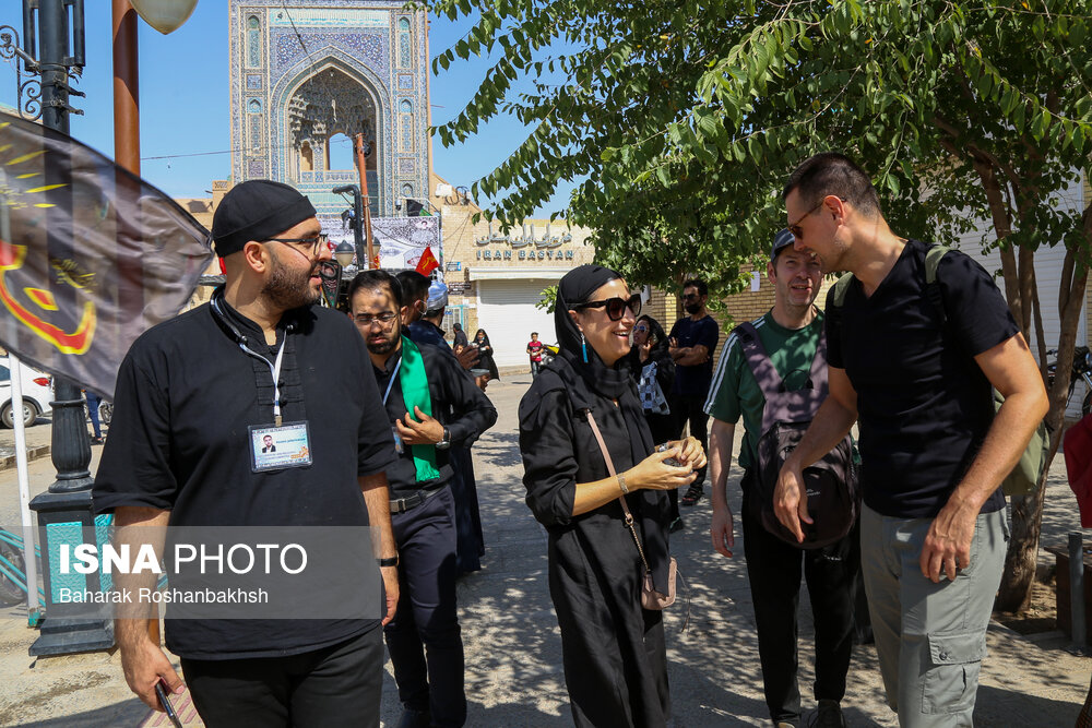تصاویر: حضور گردشگران خارجی در آیین&zwnj;های محرم یزد