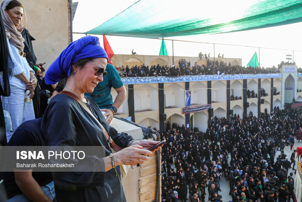 تصاویر: حضور گردشگران خارجی در آیین&zwnj;های محرم یزد