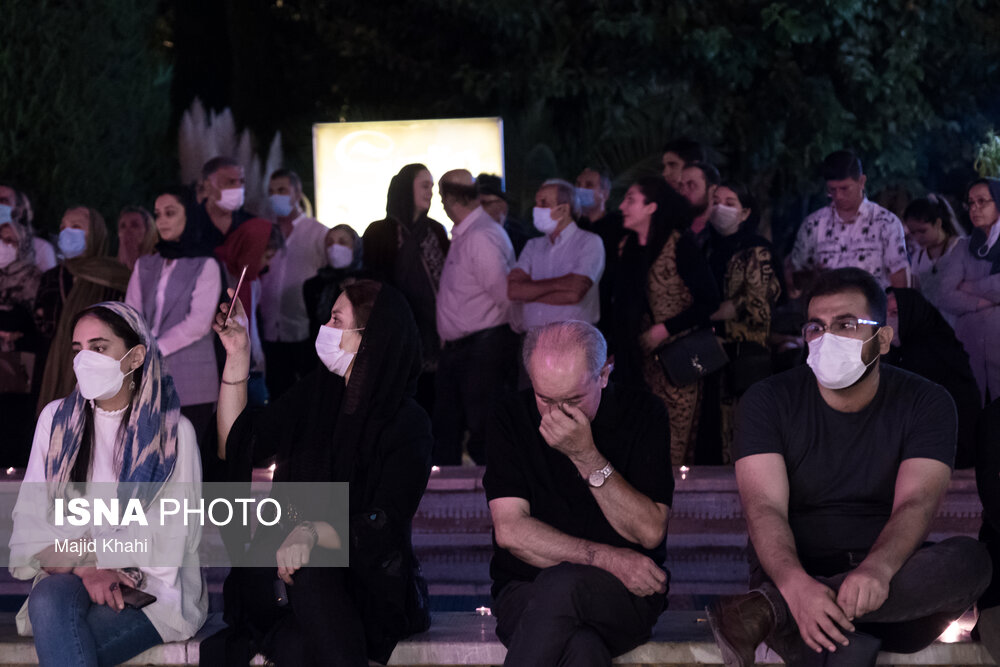 تصاویر: مراسم یادبود هوشنگ ابتهاج در خانه هنرمندان