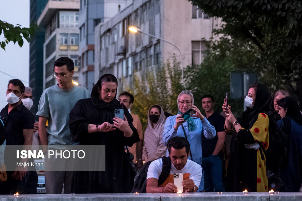 تصاویر: مراسم یادبود هوشنگ ابتهاج در خانه هنرمندان