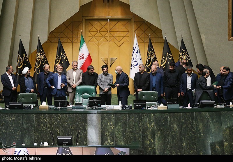تصاویر: صحن علنی مجلس شورای اسلامی با حضور امیرعبداللهیان و شمخانی