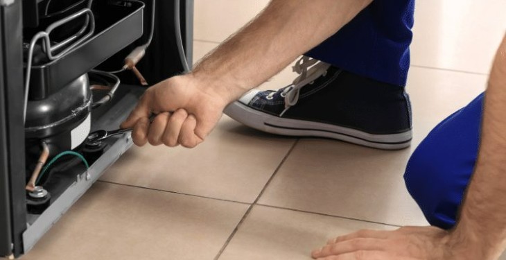 چگونه مشکلات رایج در یخچال را عیب&zwnj;یابی کنیم؟