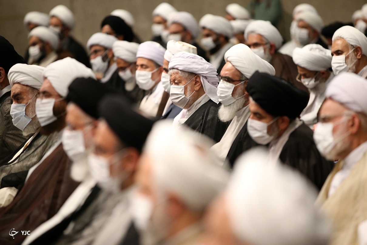 تصاویر: دیدار ائمه جمعه کشور با مقام معظم رهبری