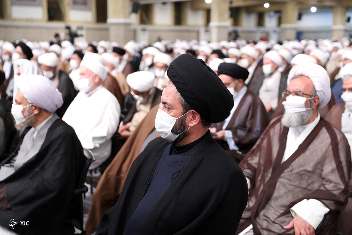 تصاویر: دیدار ائمه جمعه کشور با مقام معظم رهبری