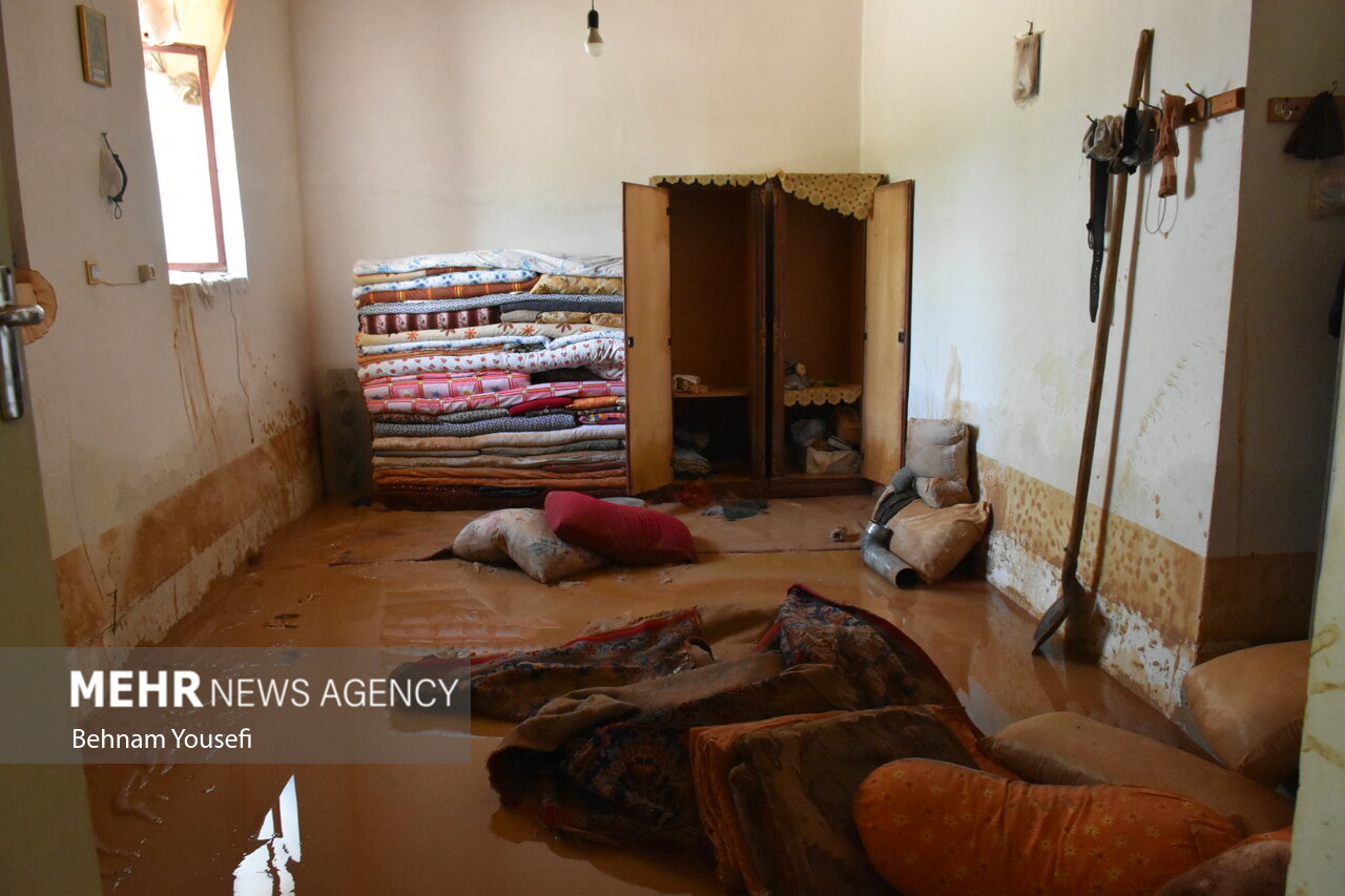 تصاویر: وضعیت بحرانی روستای&zwnj;های سیل&zwnj;زده اراک