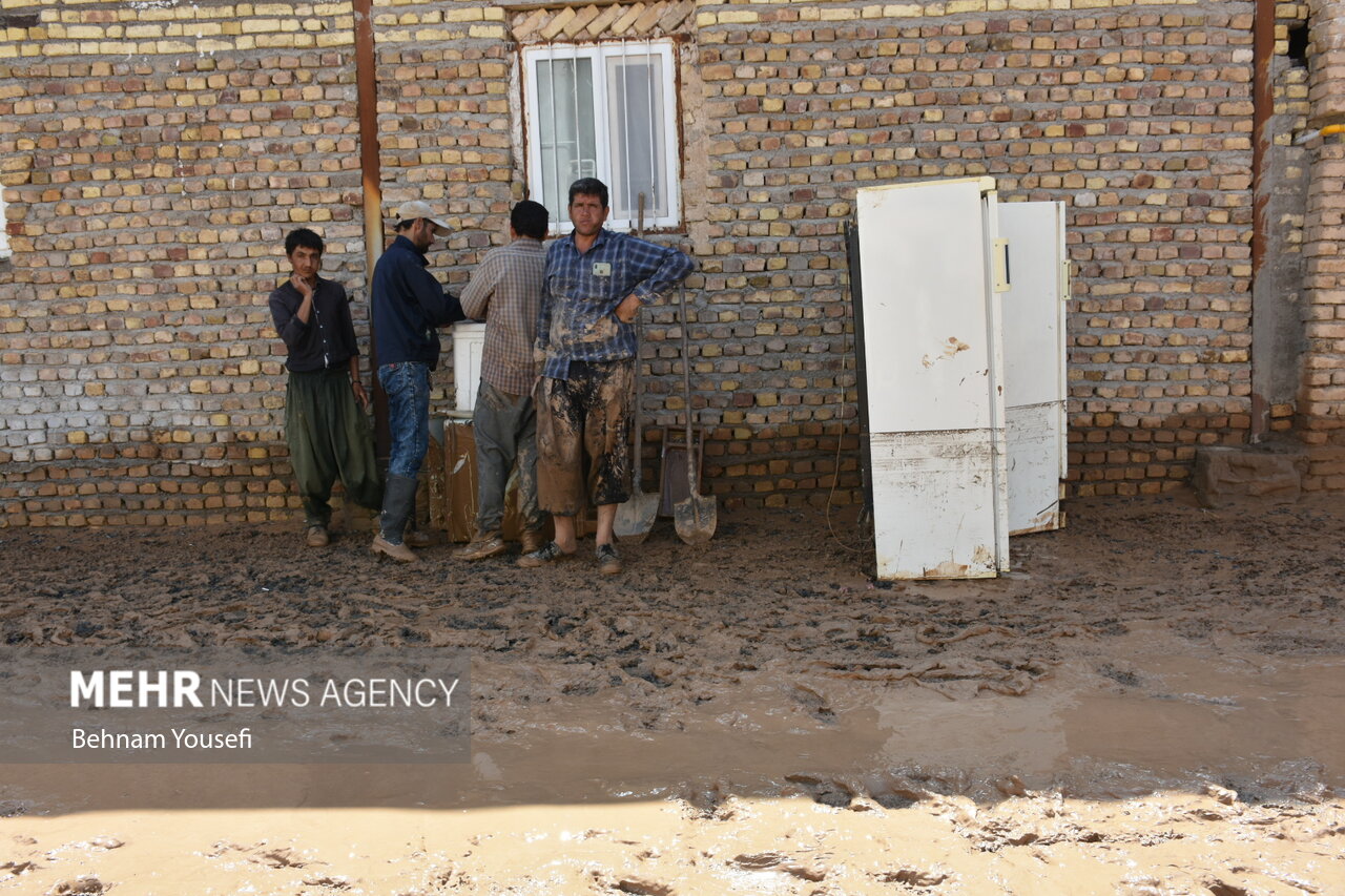 تصاویر: وضعیت بحرانی روستای&zwnj;های سیل&zwnj;زده اراک