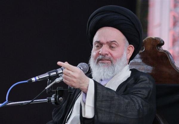 امام جمعه قم: دولت یا وعده ندهد یا اگر وعده می دهد، عمل کند