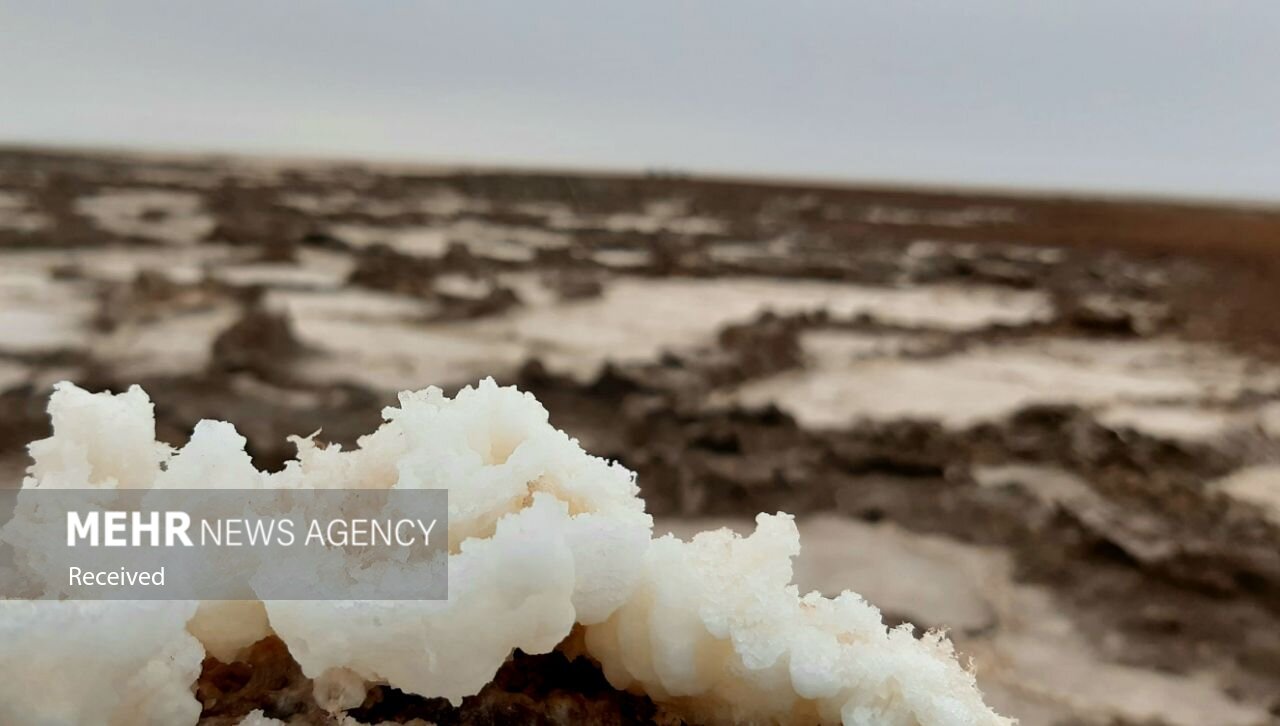 تصاویر: &laquo;چاله شرقی&raquo; پیوند آسمان و زمین در دل کویر