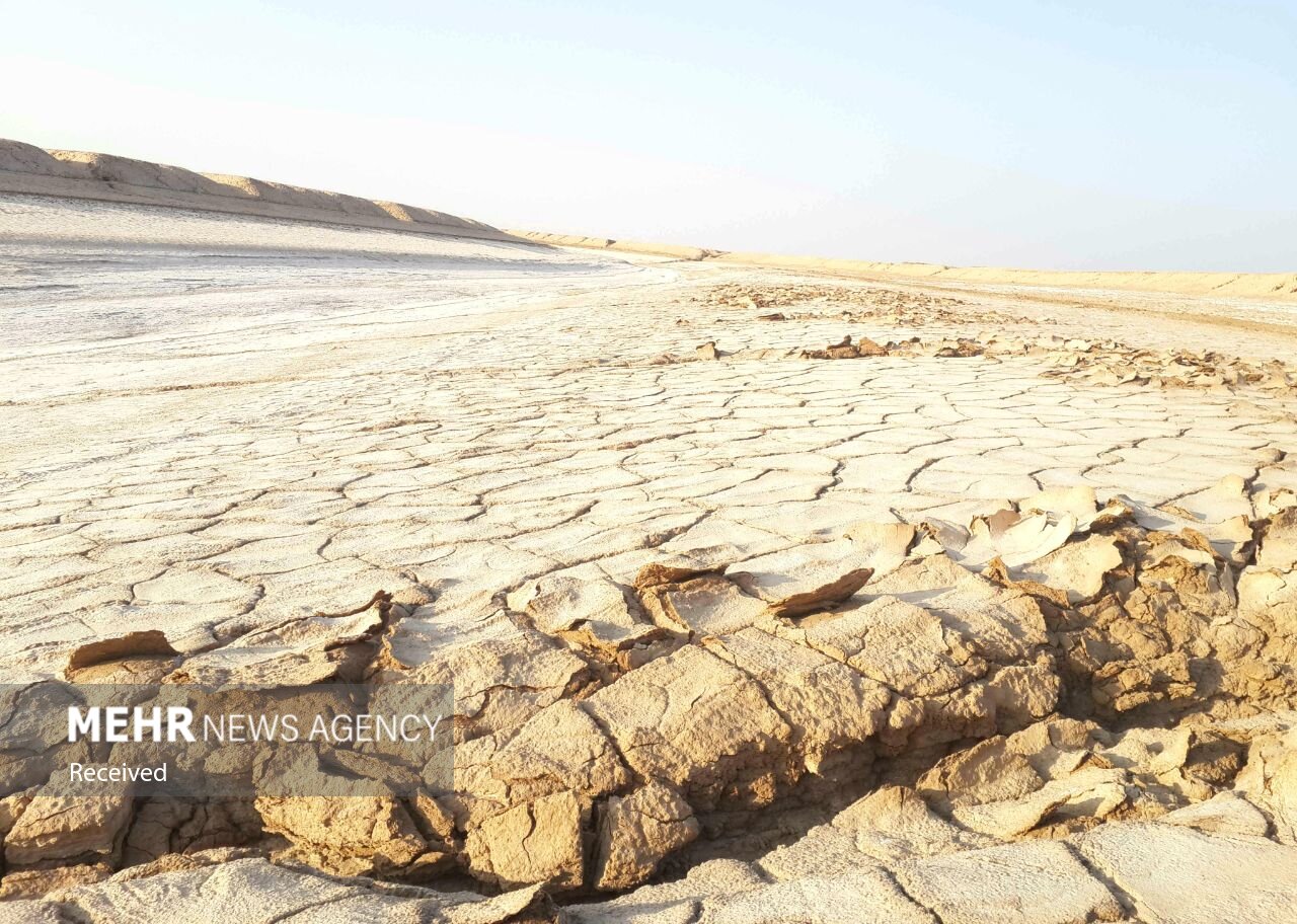 تصاویر: &laquo;چاله شرقی&raquo; پیوند آسمان و زمین در دل کویر
