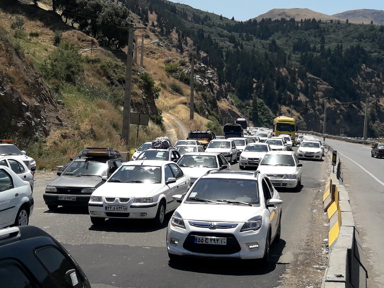 وضعیت جاده‌ها و راه‌ها، امروز 13 شهریور 1401 / ترافیک سنگین در جاده چالوس؛ تردد در سایر مسیر‌های منتهی به شمال روان است