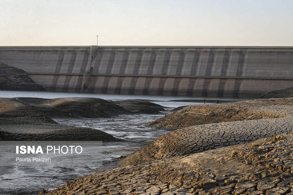 تصاویر: سدی بر روی خشکی