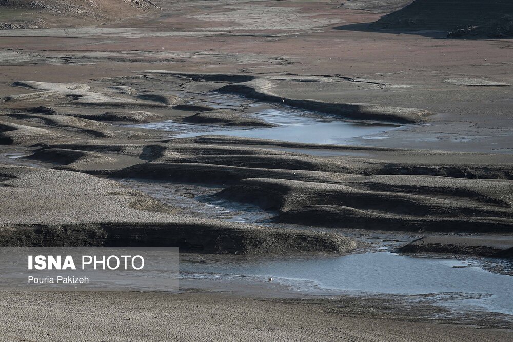 تصاویر: سدی بر روی خشکی