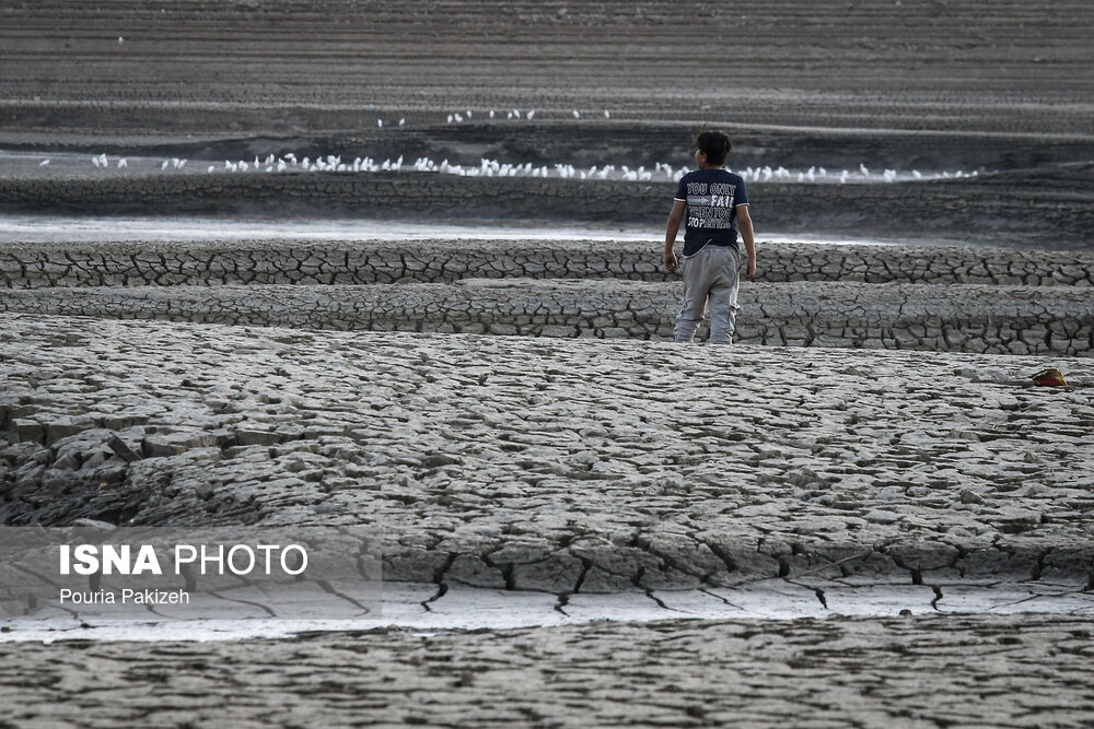 تصاویر: سدی بر روی خشکی
