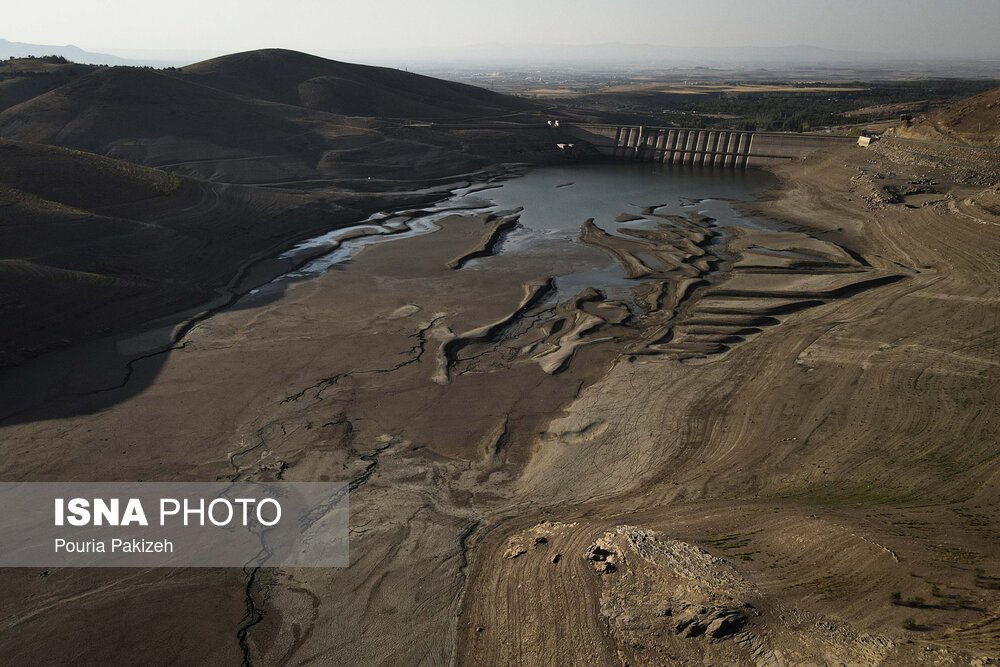 تصاویر: سدی بر روی خشکی