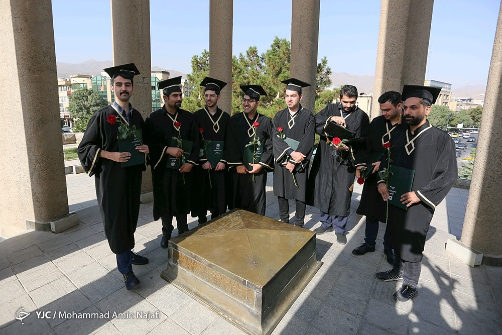 تصاویر: مراسم بزرگداشت حکیم ابوعلی سینا و روز پزشک در همدان