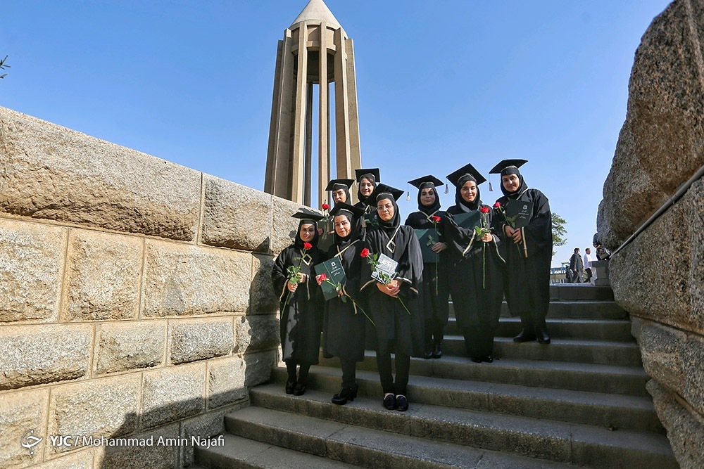 تصاویر: مراسم بزرگداشت حکیم ابوعلی سینا و روز پزشک در همدان