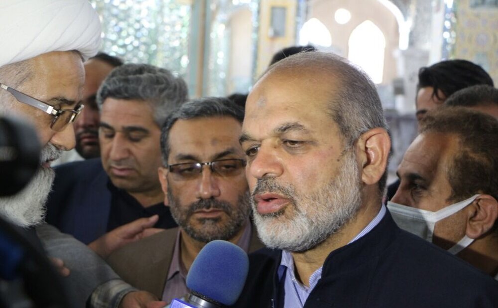 وزیر کشور: تاکنون ۳ میلیون زائر از مرزهای کشور خارج شده&zwnj;اند/ حل مشکل عبور زوار غیرایرانی از مرز شلمچه