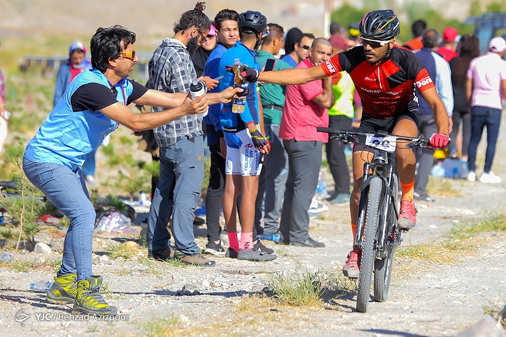 تصاویر: مسابقات دوچرخه&zwnj;سواری کوهستان قهرمانی کشور _ تبریز