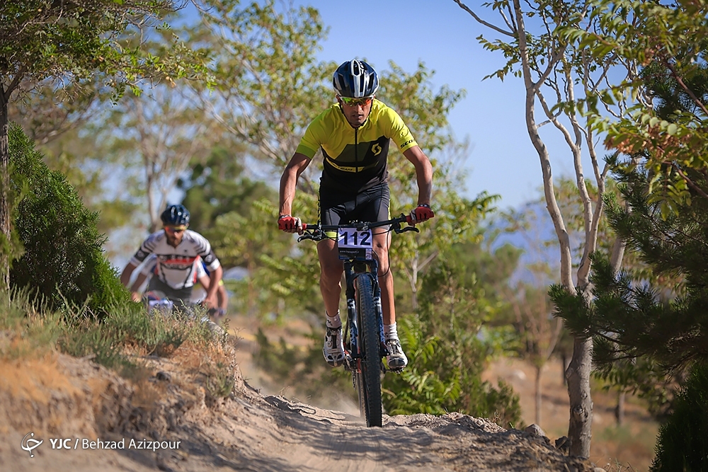 تصاویر: مسابقات دوچرخه&zwnj;سواری کوهستان قهرمانی کشور _ تبریز